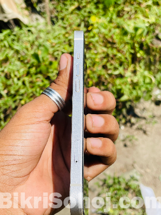 i phone 13